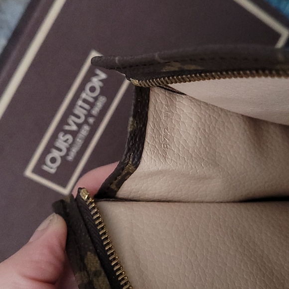 Louis Vuitton Monogram Bag - Picture 4 of 4